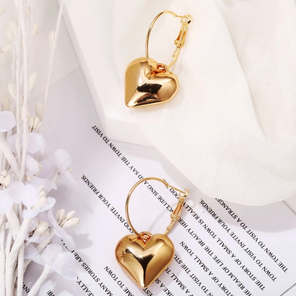 Heart earrings - Picture 3 of 4